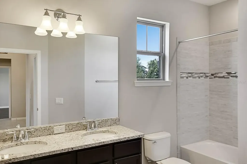 5834 Esker Falls Lane Lithia FL 33547