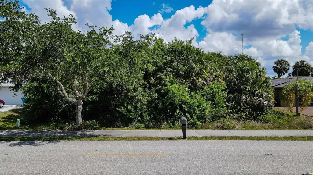 23164 Elmira Boulevard Punta Gorda FL 33980