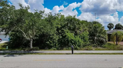 23164 Elmira Boulevard Punta Gorda FL 33980