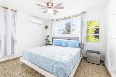 10 Calle Covalle Gandia Street Arecibo PR 00612