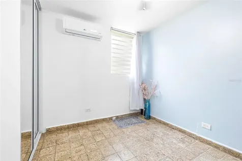 10 Calle Covalle Gandia Street Arecibo PR 00612