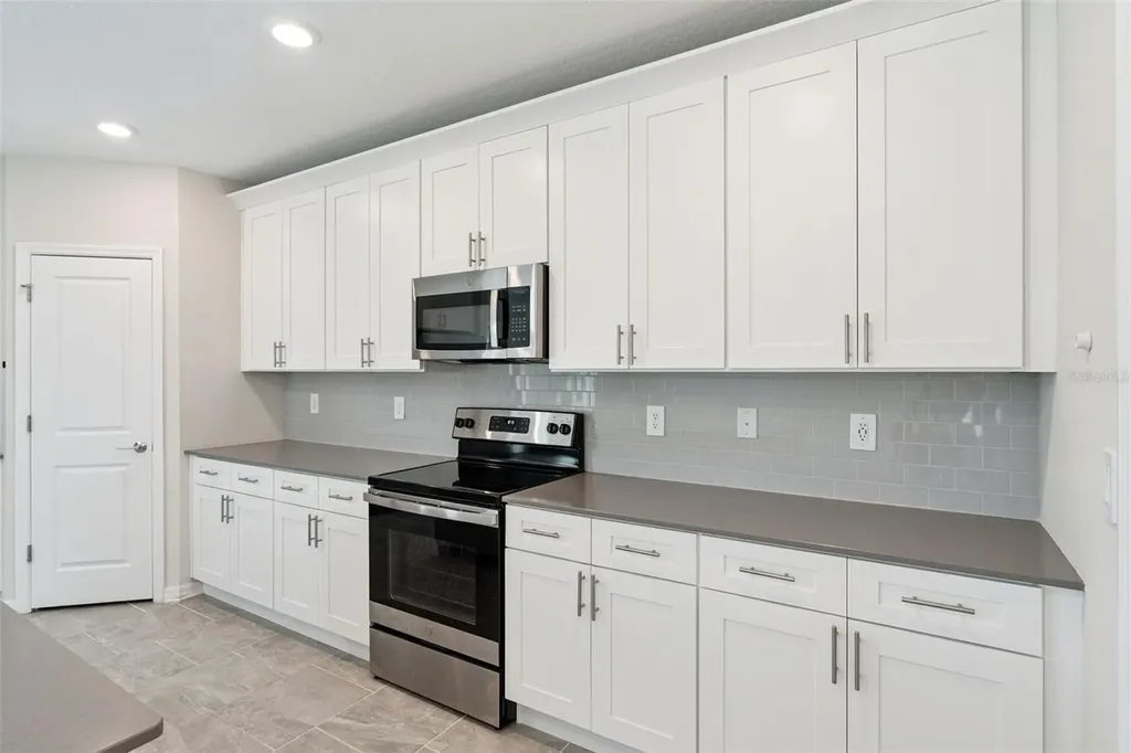 2932 Muller Oak Loop Ocoee FL 34761