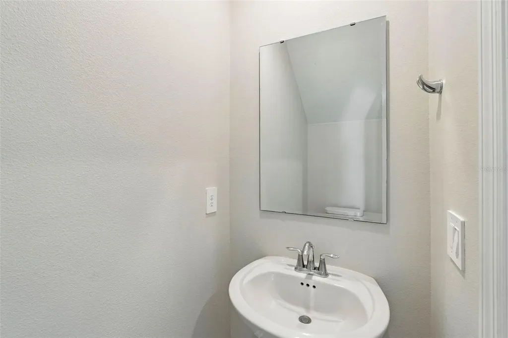 2932 Muller Oak Loop Ocoee FL 34761