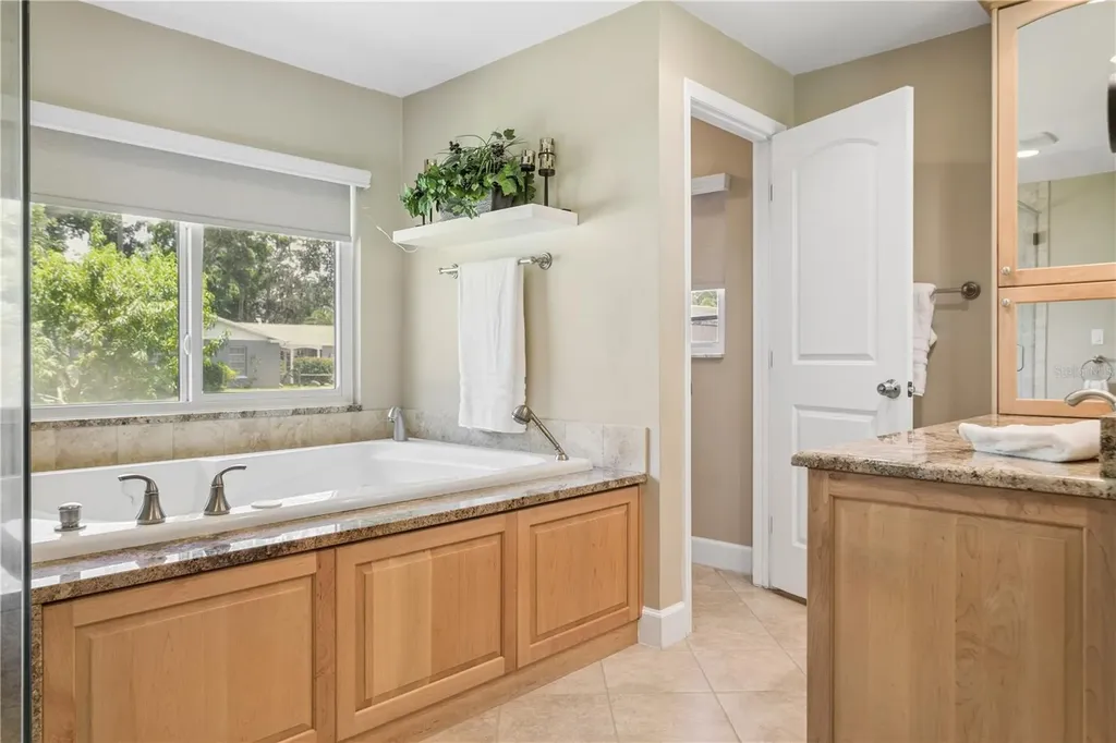 1883 Oakdale Lane N Clearwater FL 33764