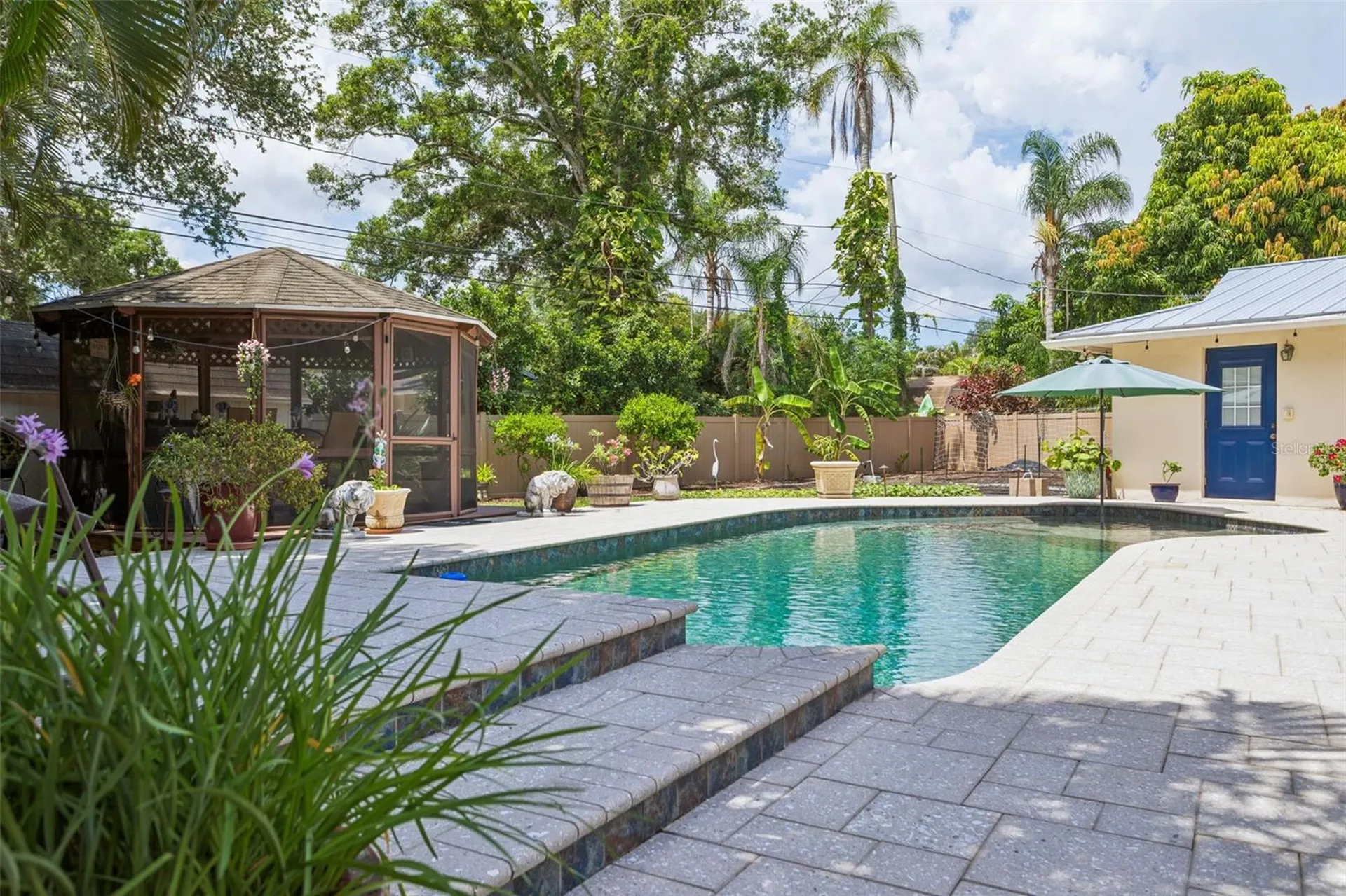 1883 Oakdale Lane N Clearwater FL 33764
