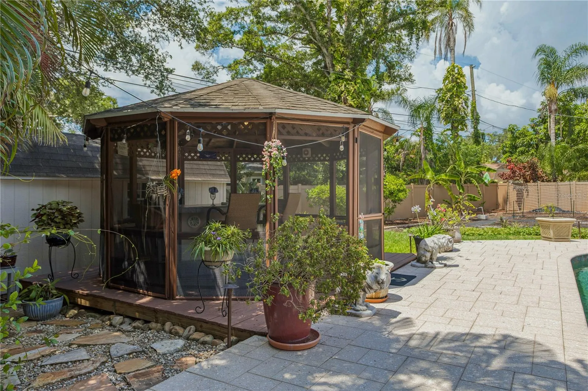 1883 Oakdale Lane N Clearwater FL 33764