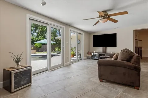 1883 Oakdale Lane N Clearwater FL 33764