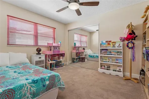 1883 Oakdale Lane N Clearwater FL 33764