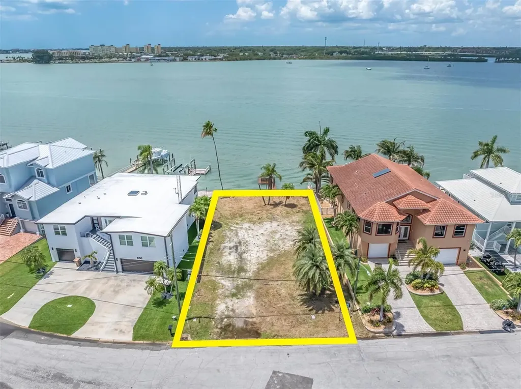 852 Bay Point Drive Madeira Beach FL 33708