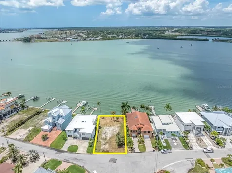 852 Bay Point Drive Madeira Beach FL 33708