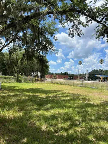 N Warnell Street Plant City FL 33563