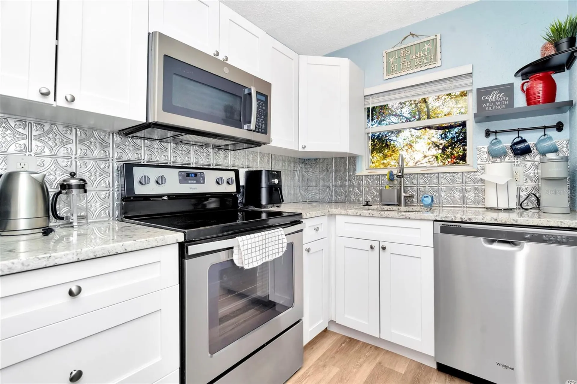 826 11th Avenue S St Petersburg FL 33701