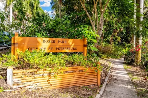 826 11th Avenue S St Petersburg FL 33701