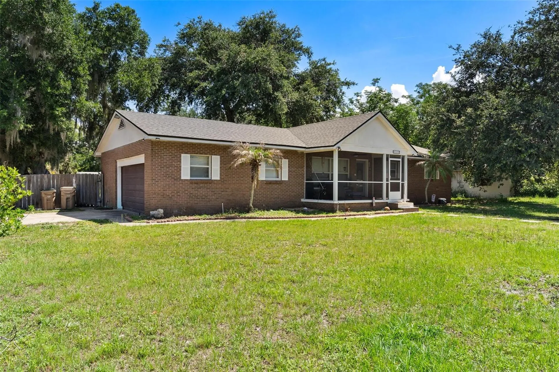 14407 Lake Junietta Drive Tavares FL 32778