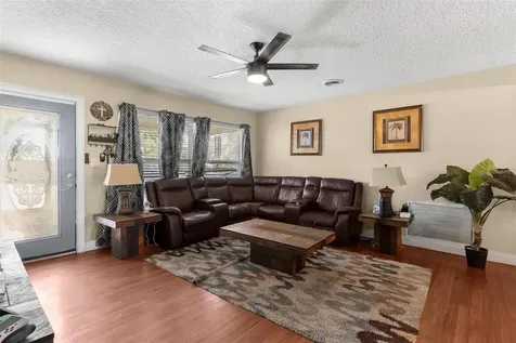 14407 Lake Junietta Drive Tavares FL 32778