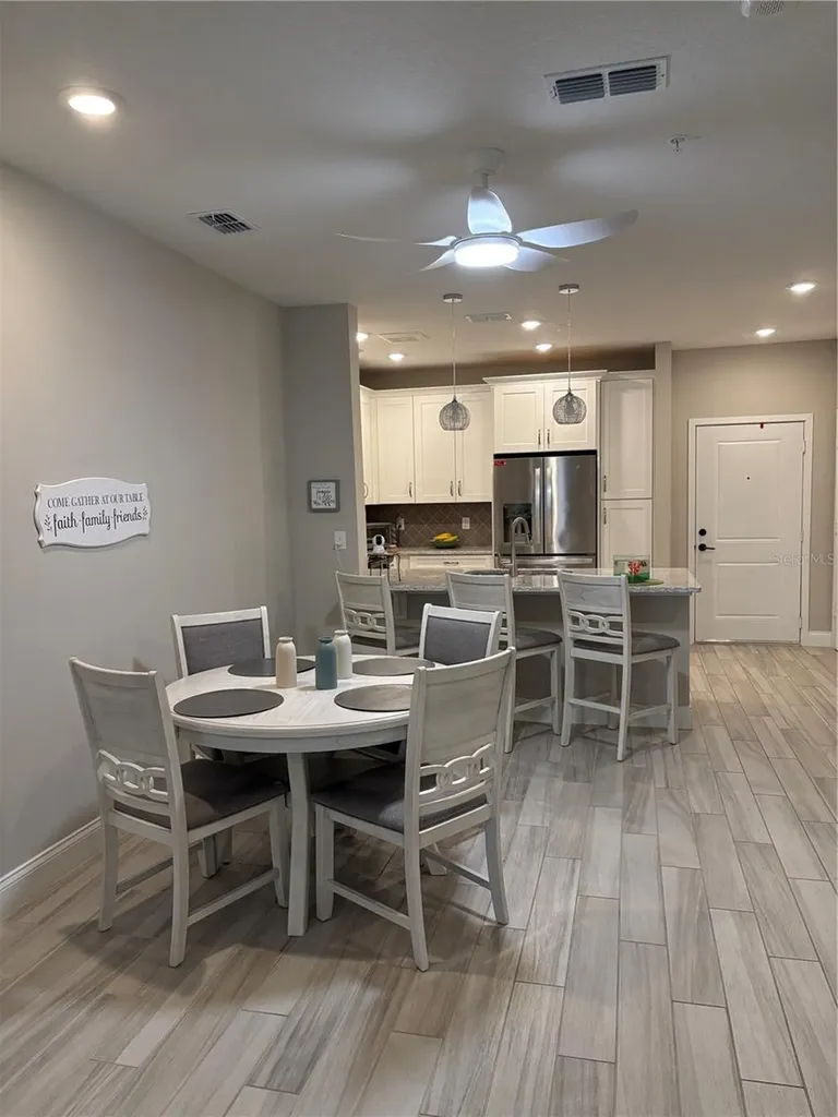 7521 Laureate Boulevard Orlando FL 32827