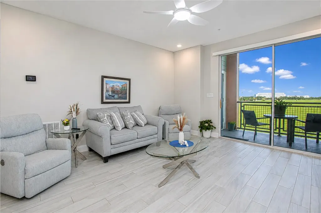 7521 Laureate Boulevard Orlando FL 32827