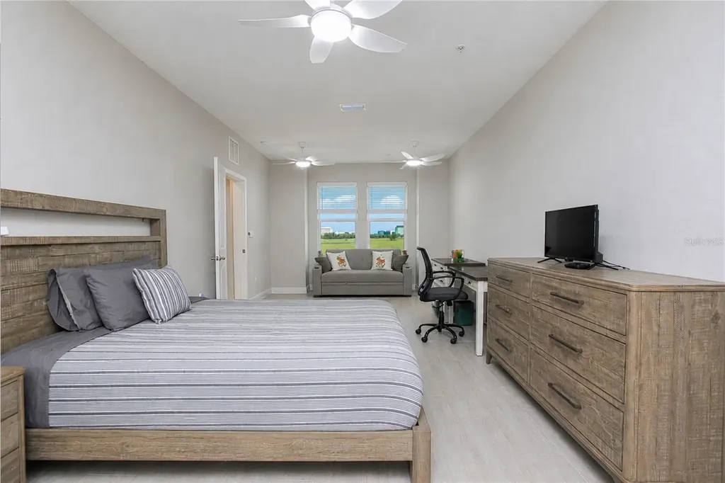 7521 Laureate Boulevard Orlando FL 32827
