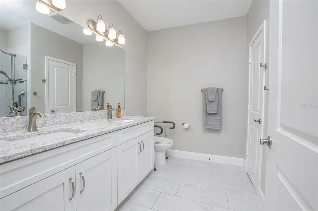 7521 Laureate Boulevard Orlando FL 32827