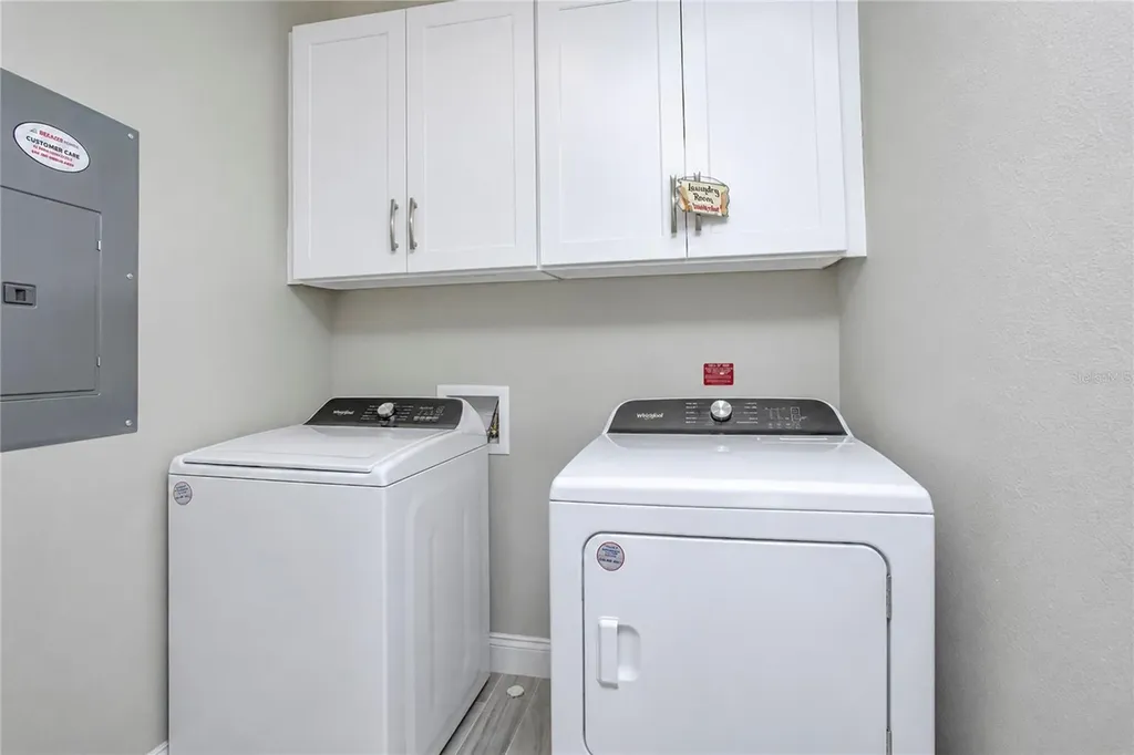 7521 Laureate Boulevard Orlando FL 32827