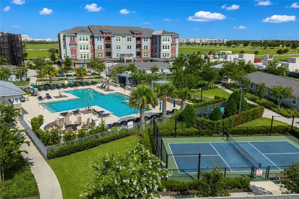 7521 Laureate Boulevard Orlando FL 32827