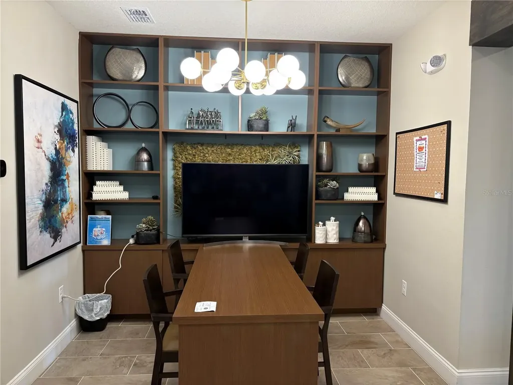 7521 Laureate Boulevard Orlando FL 32827