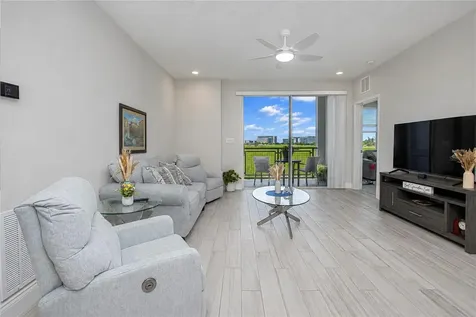 7521 Laureate Boulevard Orlando FL 32827