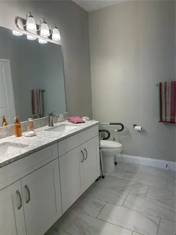 7521 Laureate Boulevard Orlando FL 32827