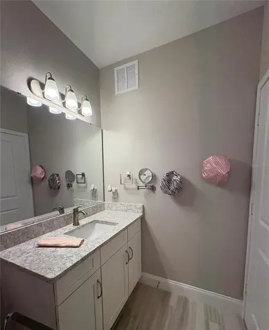 7521 Laureate Boulevard Orlando FL 32827