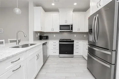 7521 Laureate Boulevard Orlando FL 32827