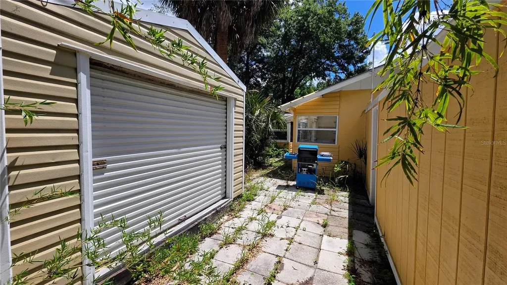 1038 NE 14th Avenue Gainesville FL 32601