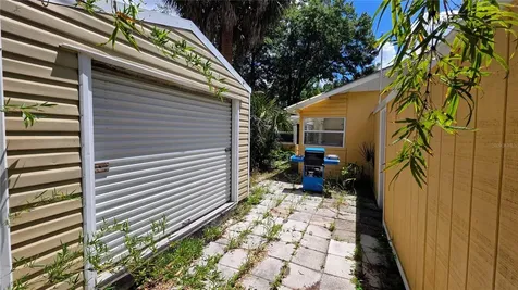1038 NE 14th Avenue Gainesville FL 32601