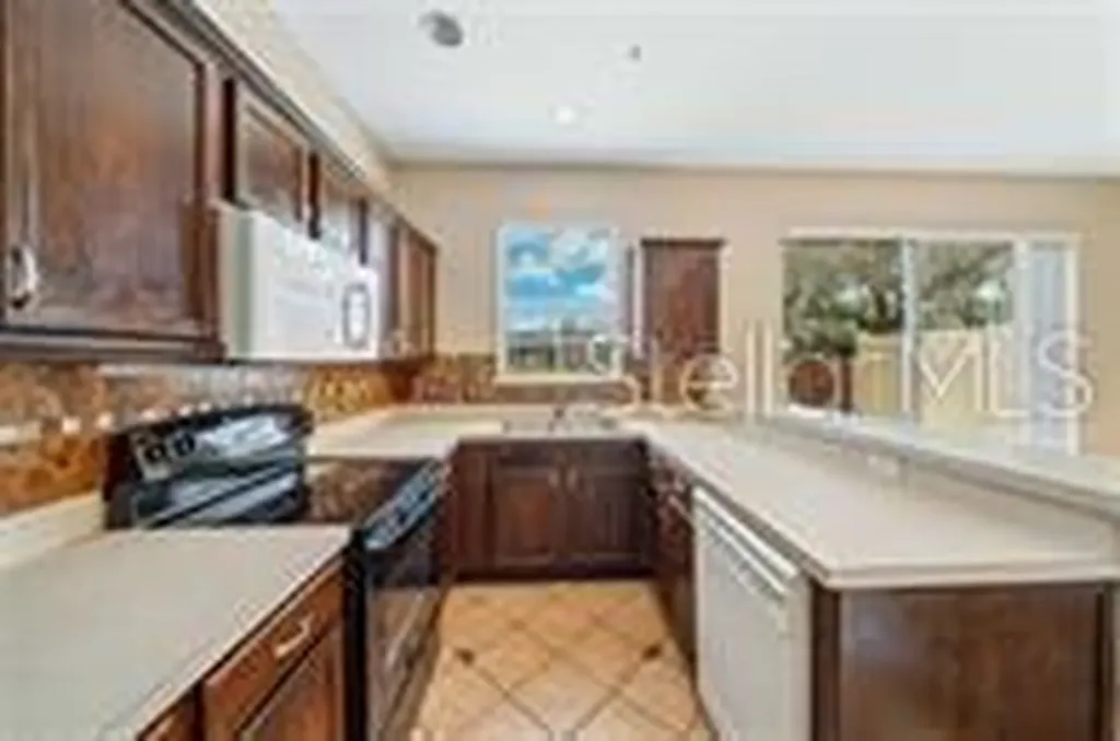 9434 Silver Buttonwood Street Orlando FL 32832