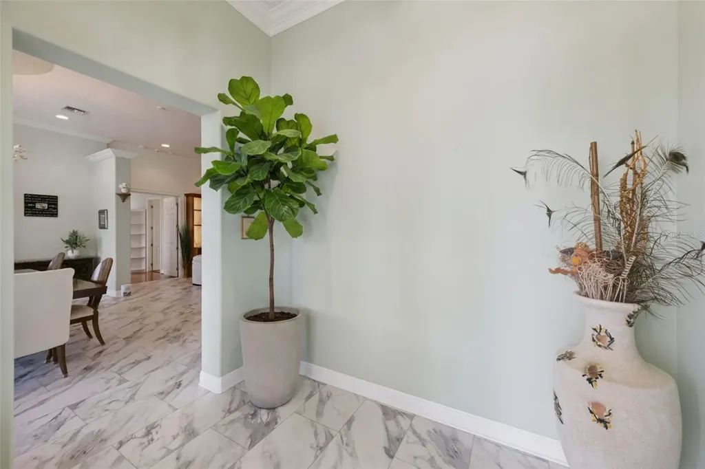 12128 Lakeshore Drive Clermont FL 34711