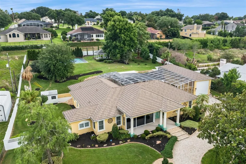 12128 Lakeshore Drive Clermont FL 34711