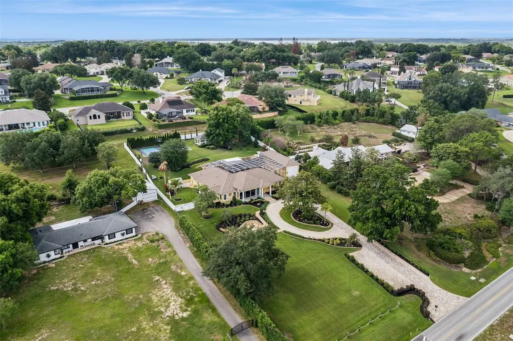 12128 Lakeshore Drive Clermont FL 34711