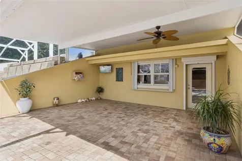 12128 Lakeshore Drive Clermont FL 34711