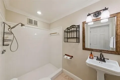 12128 Lakeshore Drive Clermont FL 34711