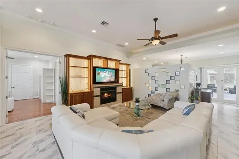 12128 Lakeshore Drive Clermont FL 34711