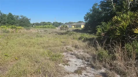 2643 W Bandra Road Avon Park FL 33825