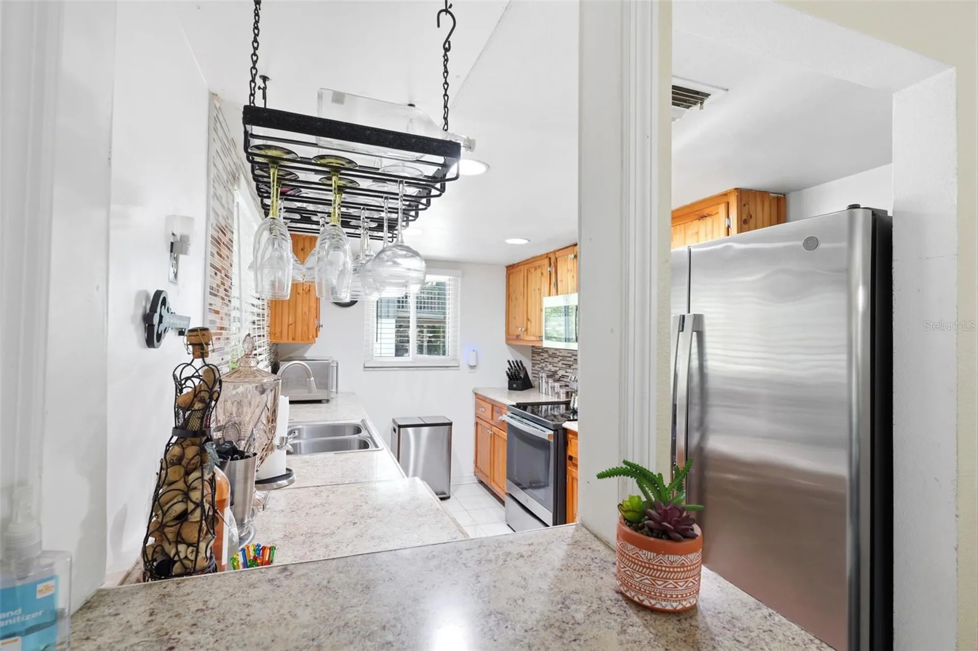 111 69th Avenue N St Petersburg FL 33702