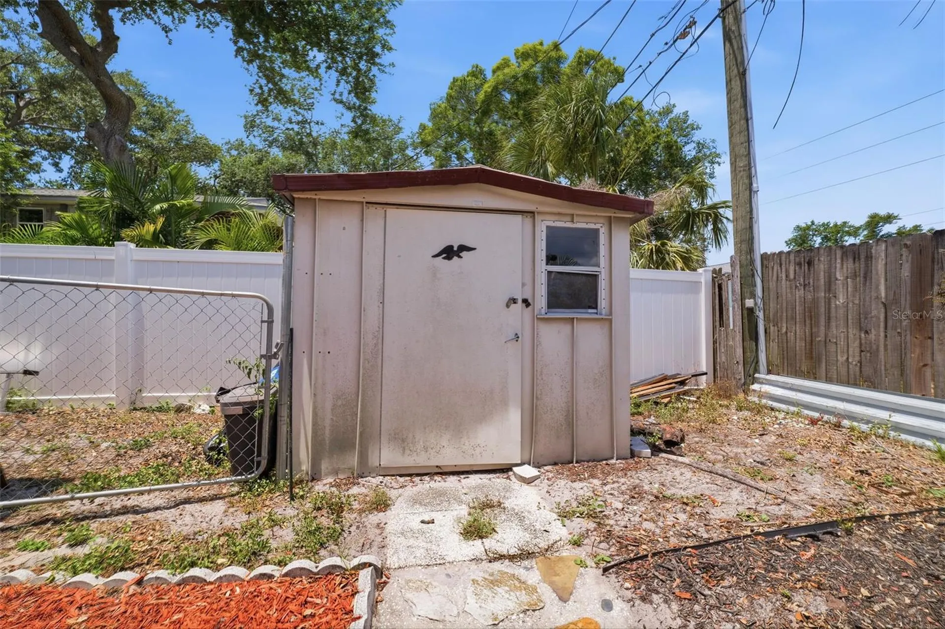 111 69th Avenue N St Petersburg FL 33702
