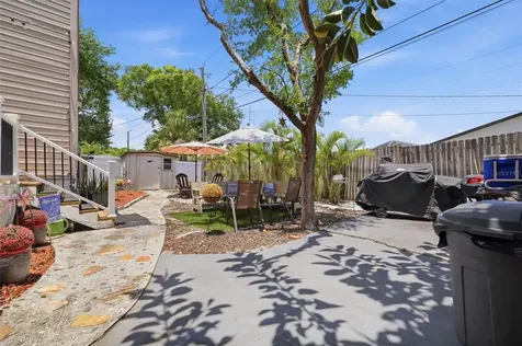 111 69th Avenue N St Petersburg FL 33702