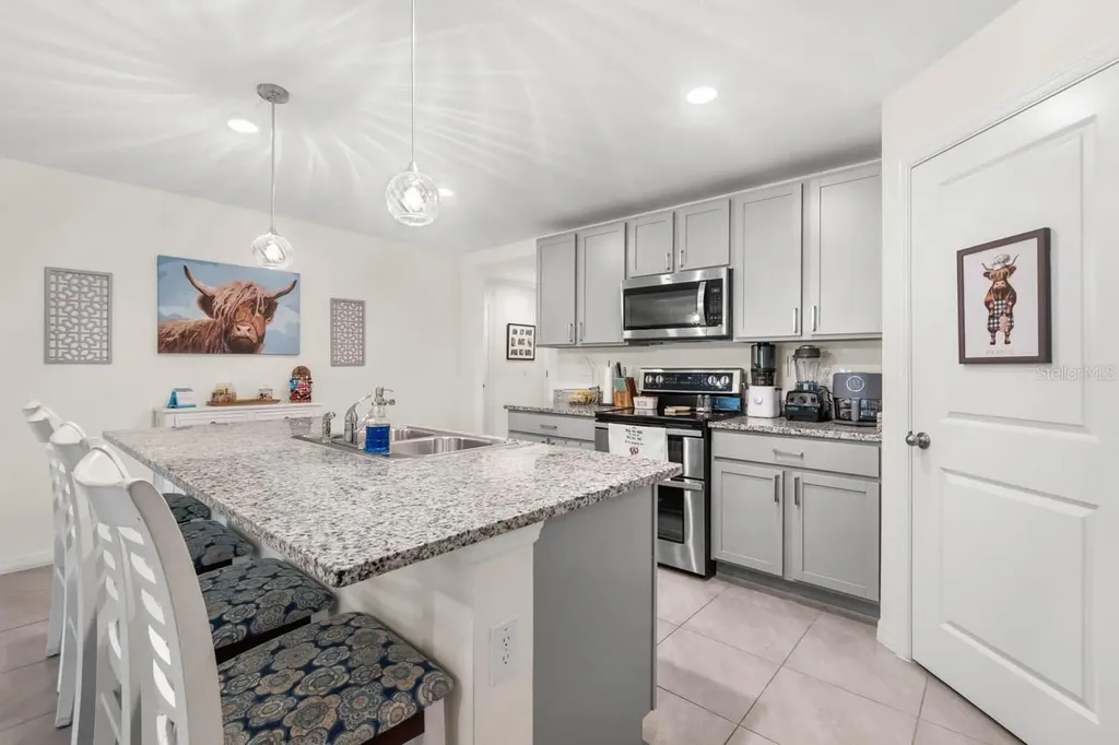 1911 Blue Stream Street Ruskin FL 33570