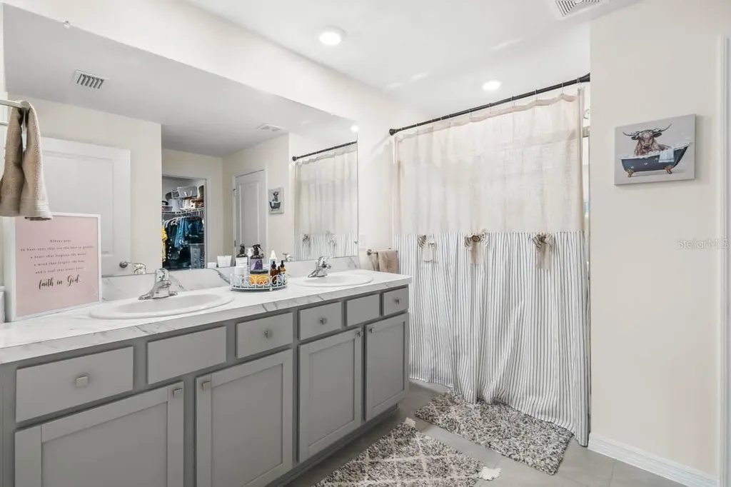 1911 Blue Stream Street Ruskin FL 33570