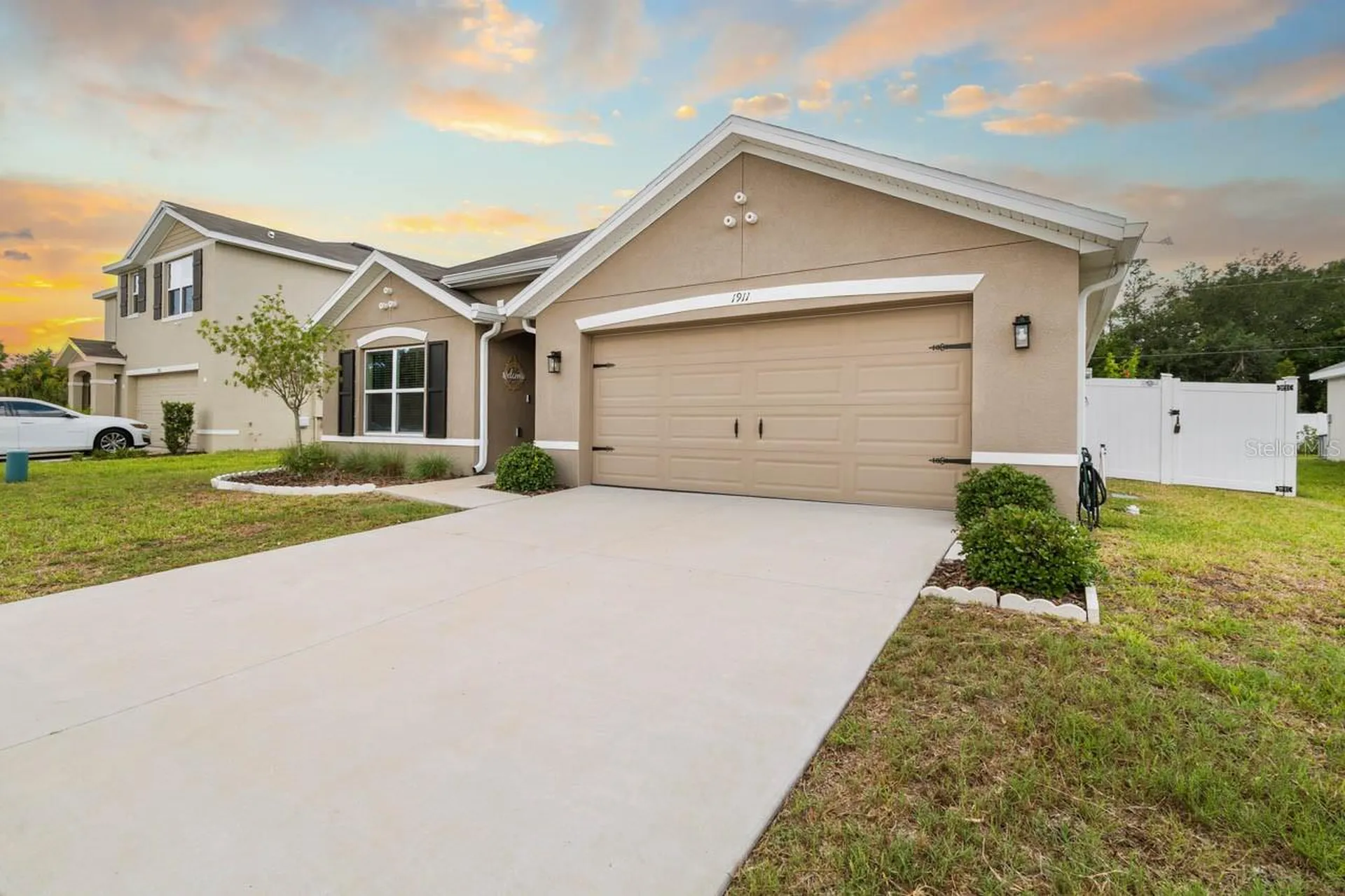1911 Blue Stream Street Ruskin FL 33570
