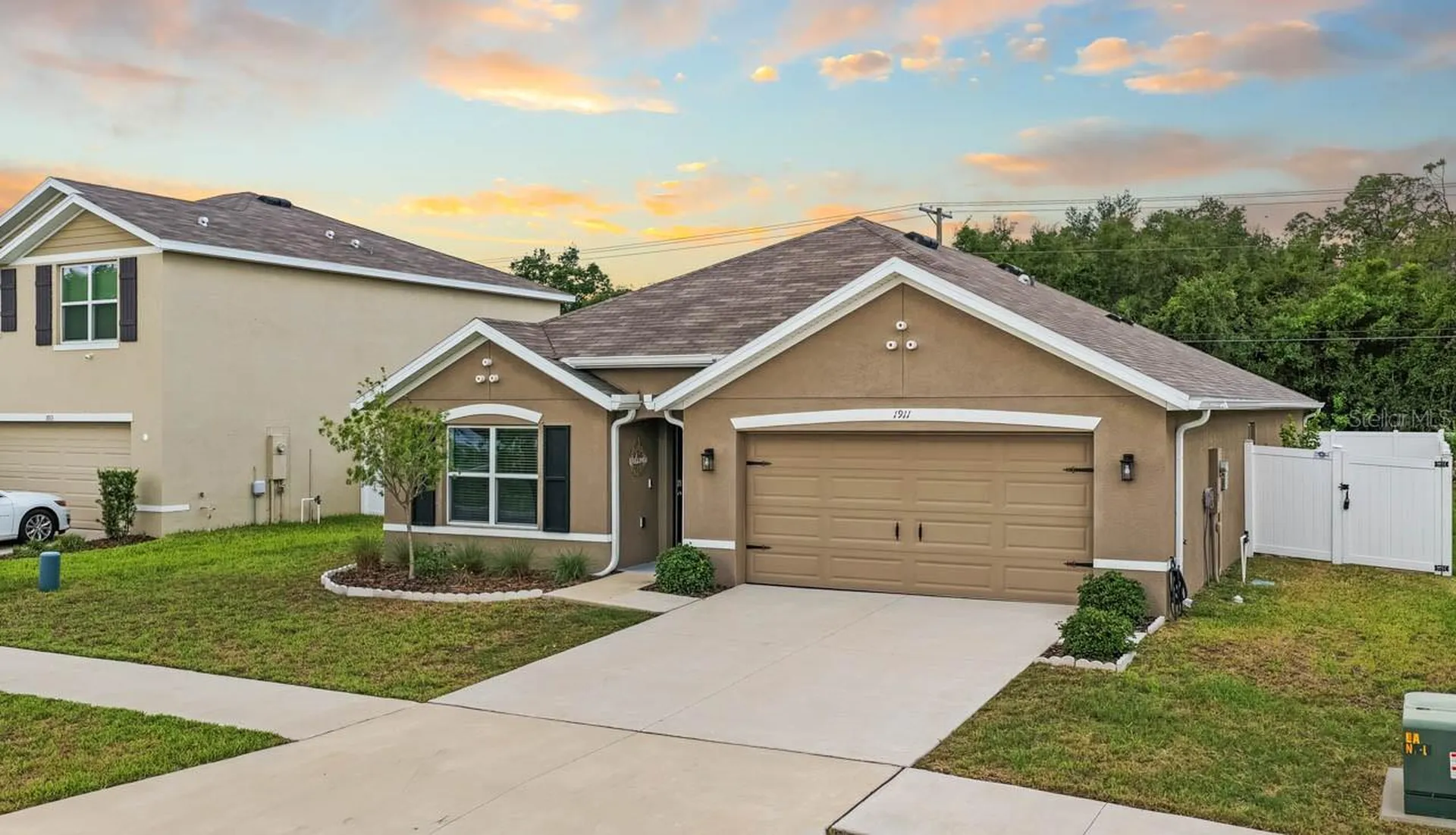 1911 Blue Stream Street Ruskin FL 33570