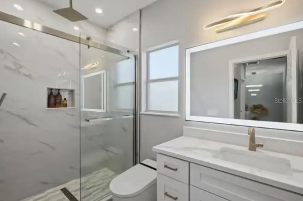 1046 Morris Avenue Orlando FL 32803