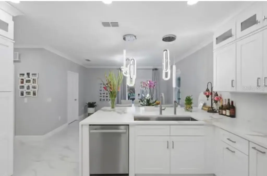 1046 Morris Avenue Orlando FL 32803
