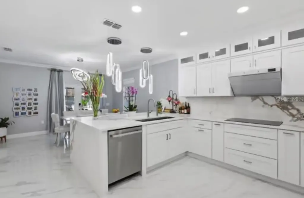 1046 Morris Avenue Orlando FL 32803